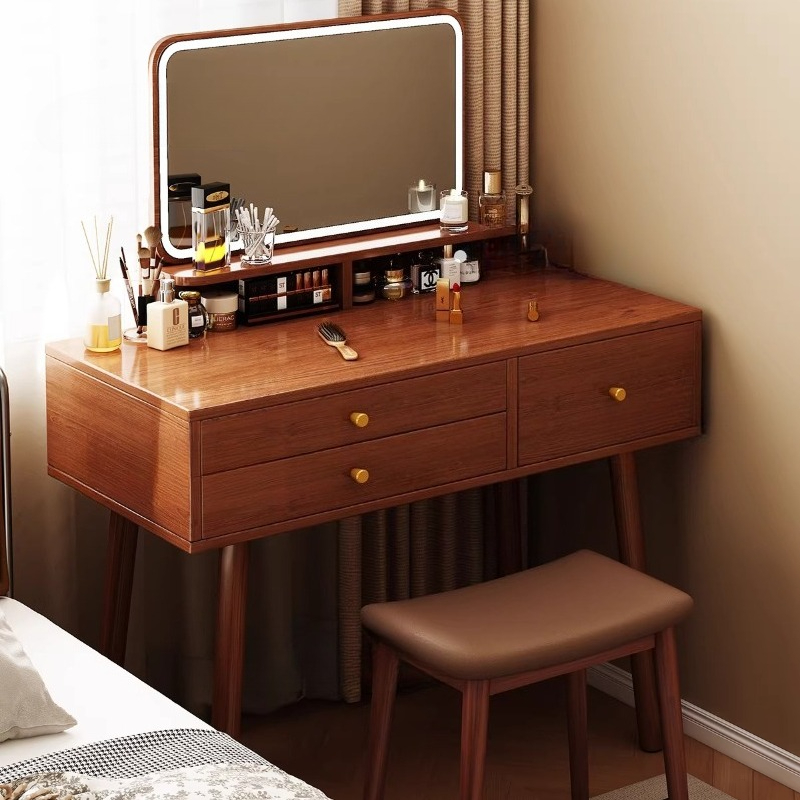Mid Century Vintage Dressing T - Beauty Without Makeup recensione e prezzo
