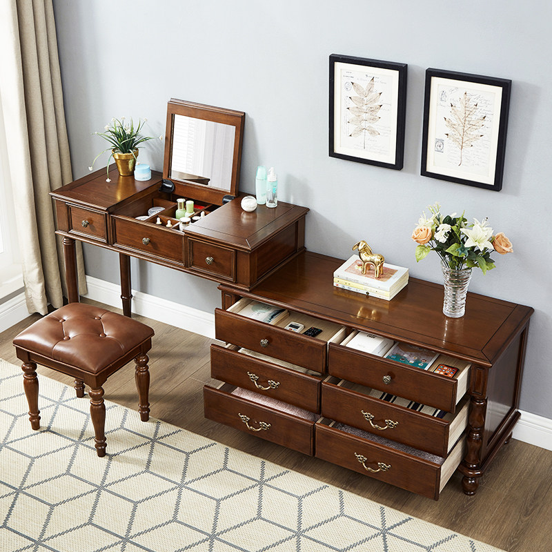 Modern Vintage Dressing Table  - Beauty Without Makeup recensione e prezzo