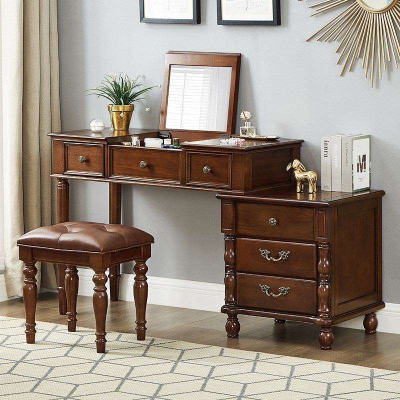 Modern Vintage Dressing Table  - Beauty Without Makeup recensione e prezzo