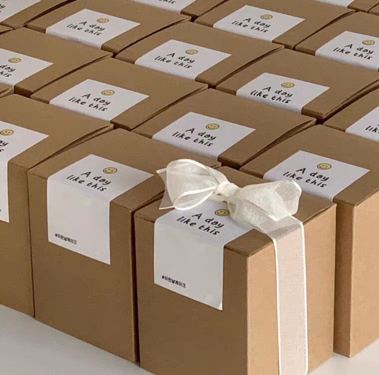 Kraft Paper Box Candle Lipstic - Beauty Makeup News recensione e prezzo