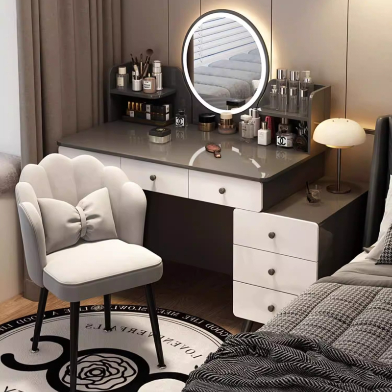 Bedroom Makeup Dressing Table  - Beauty Without Makeup recensione e prezzo