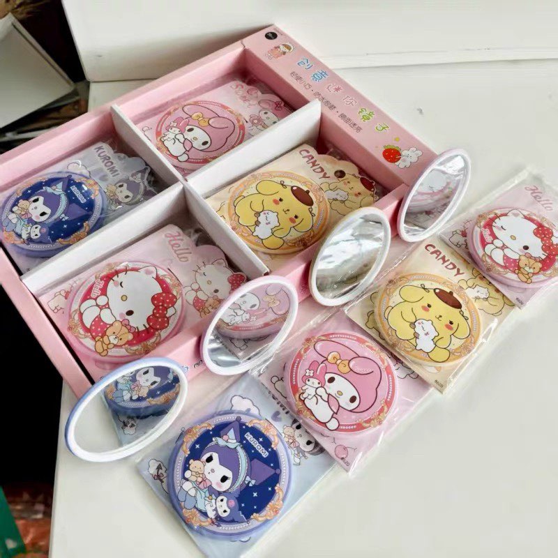 Sanrio Mini Mirror Kuromi My M - My Beauty Makeup Set recensione e prezzo